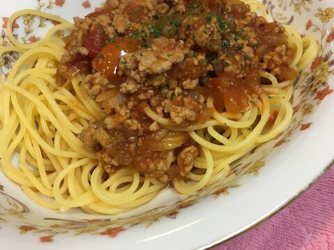 ミートソースパスタ